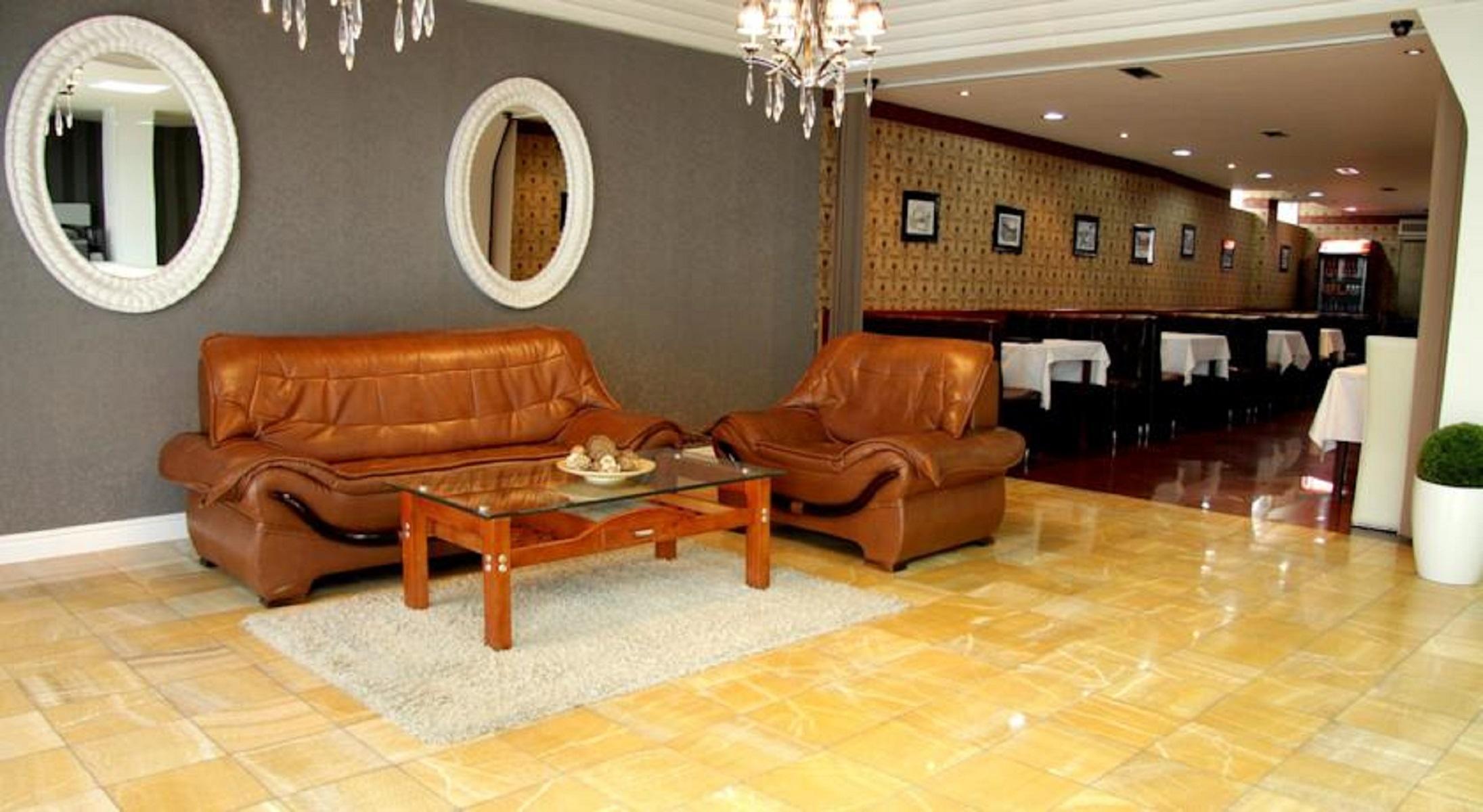 Hotel Sara & Spa Приштина Экстерьер фото
